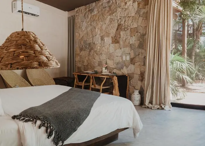 Hotel Akkuun - Adults Only 4*